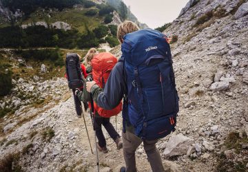 How to pack you trekking backpack correctly 16 Systematic carrying - How to properly pack your backpack