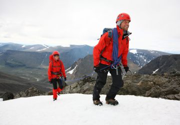 Tips for your first glacier tour 10 Tips for your first glacier tour.