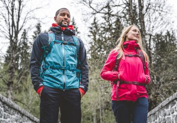 Basic knowledge: Care of function garments 14 Outdoor clothing must be properly maintained in order to maintain its functionality.