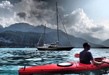 Paddeln und Klettern in der Ostschweiz 14 paddeln klettern ostschweiz kanu im wasser titelbild