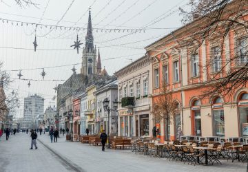 Novi Sad: Kulturhauptstadt 2021 12 Fußgängerzone der Kulturhauptstadt Novi Sad.