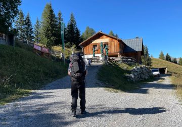 Tour tip: From Lermoos to the Wolfratshauser Hütte (1,751 m) 2 The Wolfratshauser Hütte near Lermoos in the Lechtal Alps.